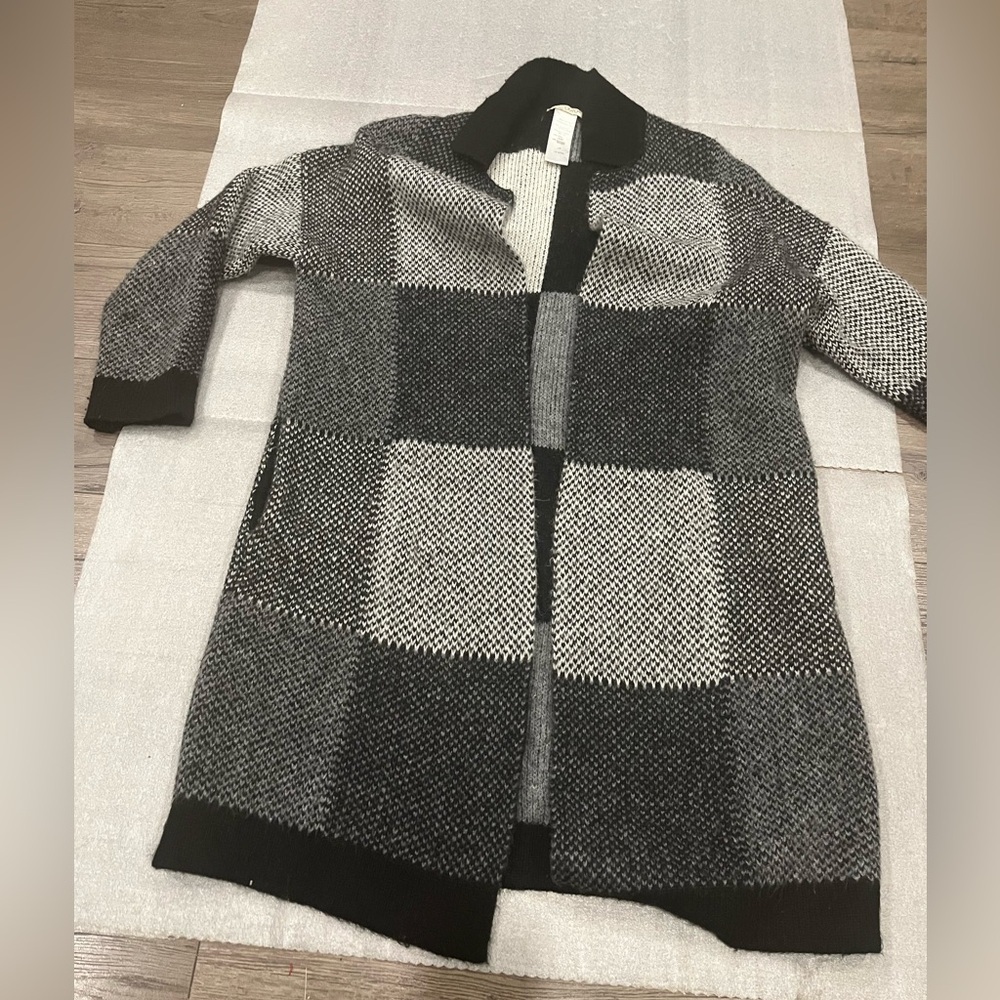 [L]Cocogio Black and Gray Women's Wool Blend Block Color Open Cardigan